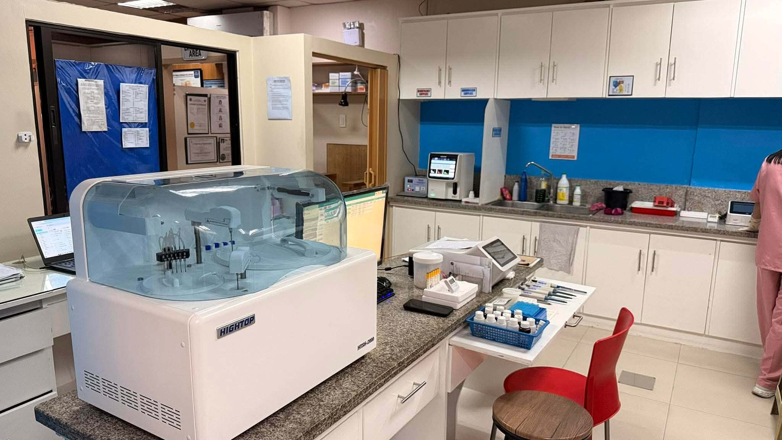 RACHF diagnostic laboratory equipment